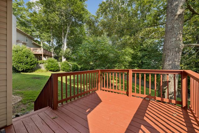 162 Overlook Ct, Kingston Springs, TN 37082