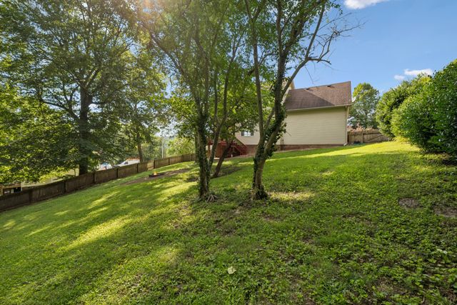 162 Overlook Ct, Kingston Springs, TN 37082