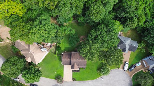 162 Overlook Ct, Kingston Springs, TN 37082
