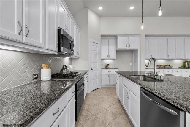 23722 Lively Ferry Lane, Richmond, TX 77469