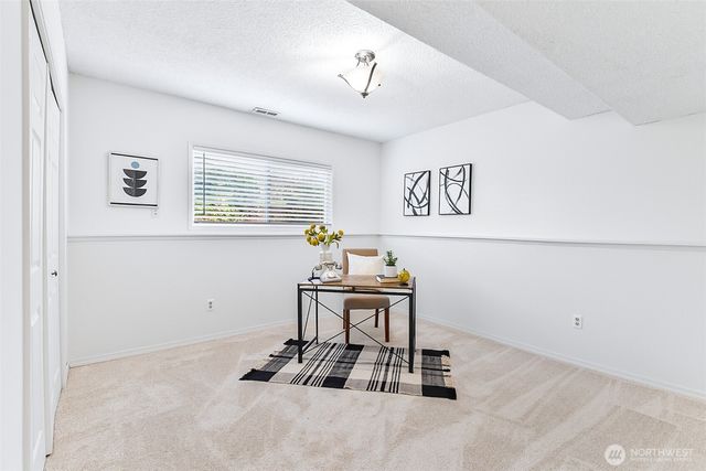 15710 SE 46th Way, Bellevue, WA 98006