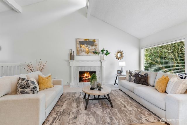 15710 SE 46th Way, Bellevue, WA 98006