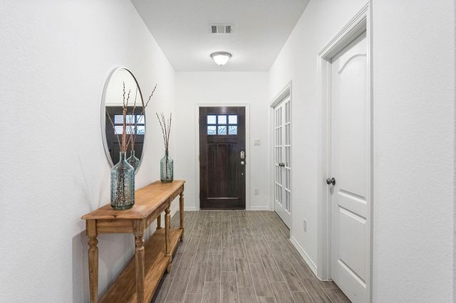 2504 Old Glory Lane, Bay City, TX 77414