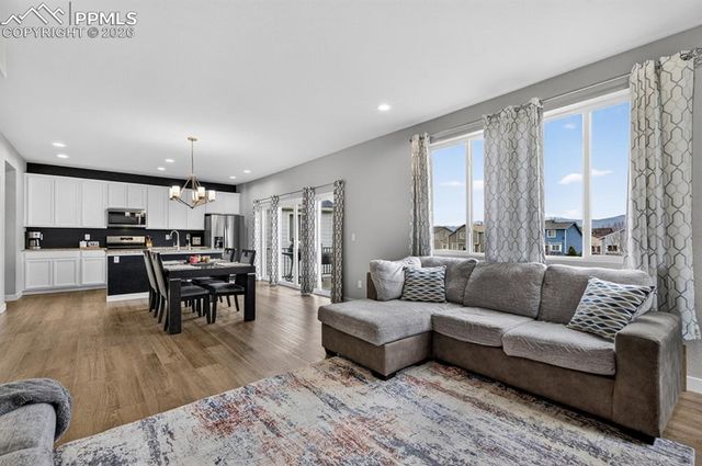 3932 Ryedale Way, Colorado Springs, CO 80922