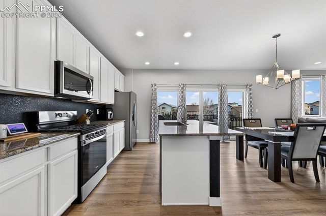 3932 Ryedale Way, Colorado Springs, CO 80922