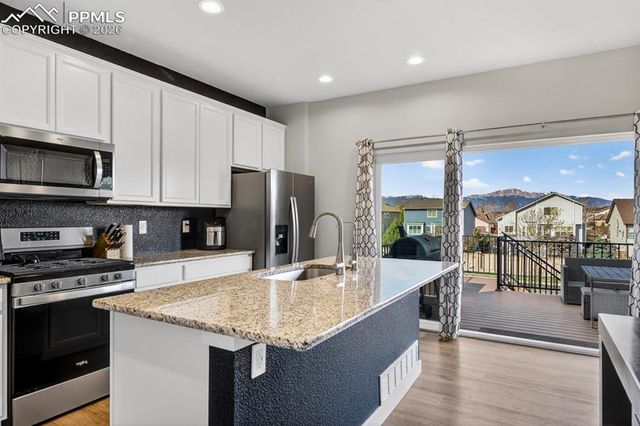 3932 Ryedale Way, Colorado Springs, CO 80922