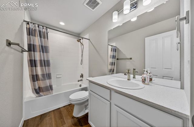 3932 Ryedale Way, Colorado Springs, CO 80922