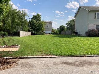 1804 Benton Street, St Louis, MO 63106
