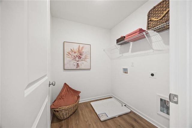 1817 Dawn Rd 15, Conyers, GA 30013