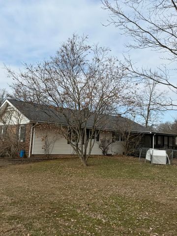 2702 Paula Drive Drive, West Plains, MO 65775