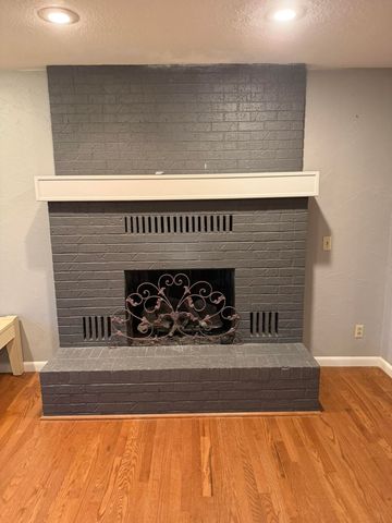 2702 Paula Drive Drive, West Plains, MO 65775