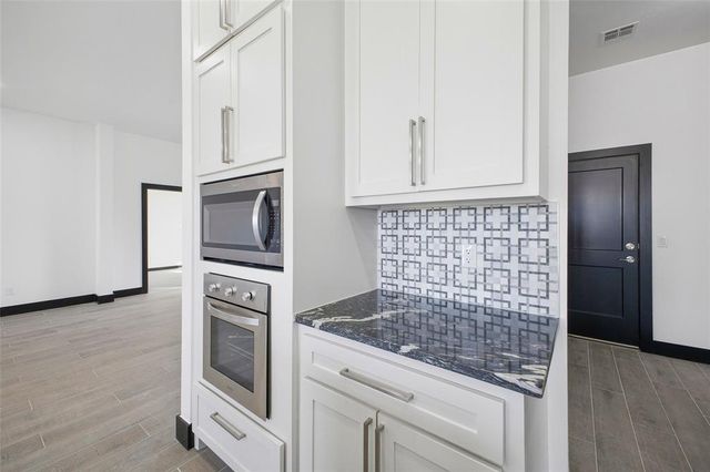 2436 Canyon Circle, Blanchard, OK 73010