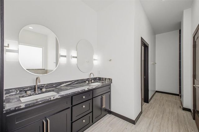 2436 Canyon Circle, Blanchard, OK 73010