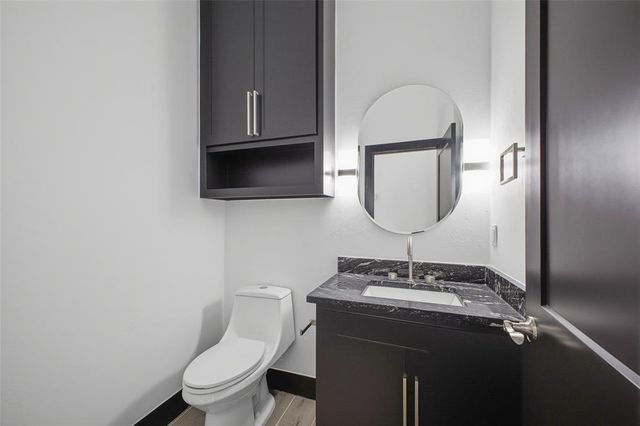 2436 Canyon Circle, Blanchard, OK 73010