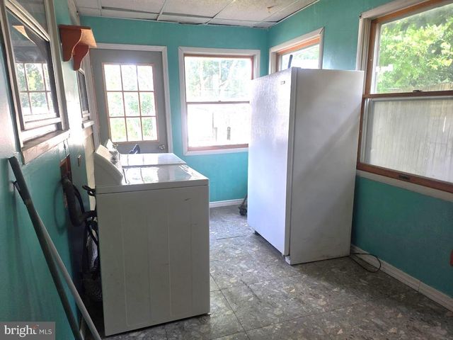 29 E SECOND ST, Waynesboro, PA 17268