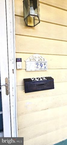 29 E SECOND ST, Waynesboro, PA 17268