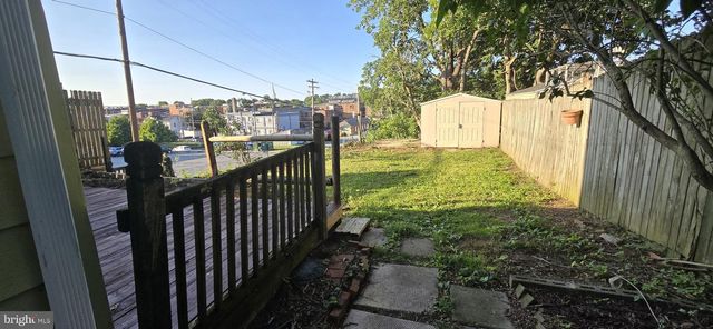 29 E SECOND ST, Waynesboro, PA 17268