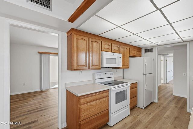 18401 N 108TH Drive, Sun City, AZ 85373