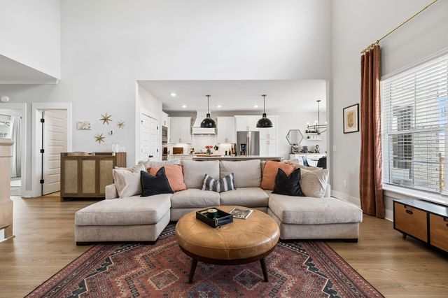 1237 Payton Ln, Gallatin, TN 37066