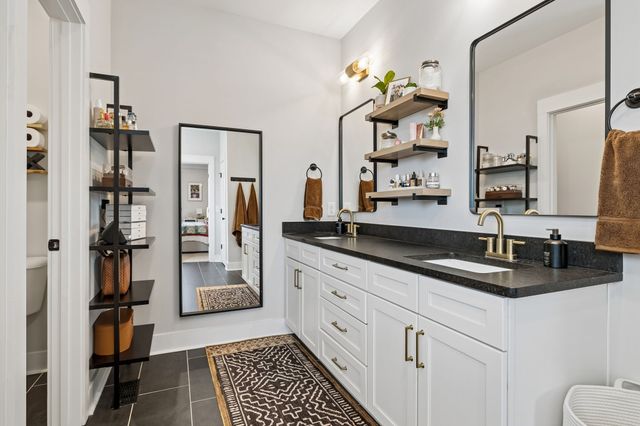 1237 Payton Ln, Gallatin, TN 37066