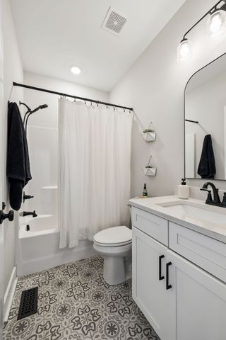 1237 Payton Ln, Gallatin, TN 37066