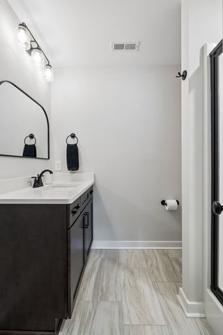 1237 Payton Ln, Gallatin, TN 37066