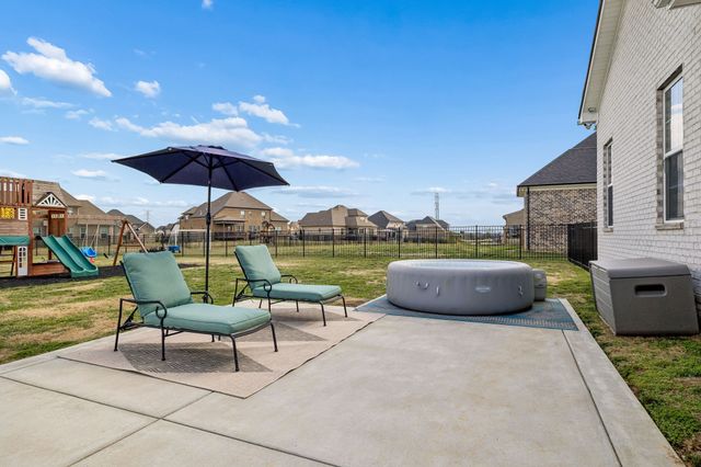 1237 Payton Ln, Gallatin, TN 37066