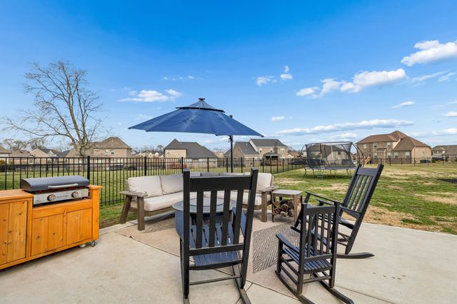 1237 Payton Ln, Gallatin, TN 37066