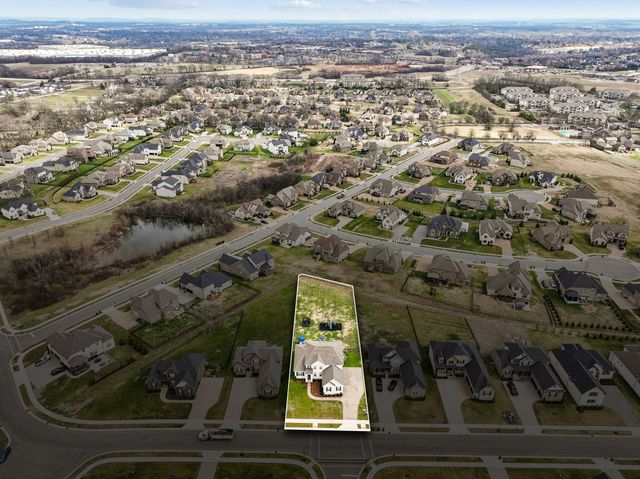 1237 Payton Ln, Gallatin, TN 37066