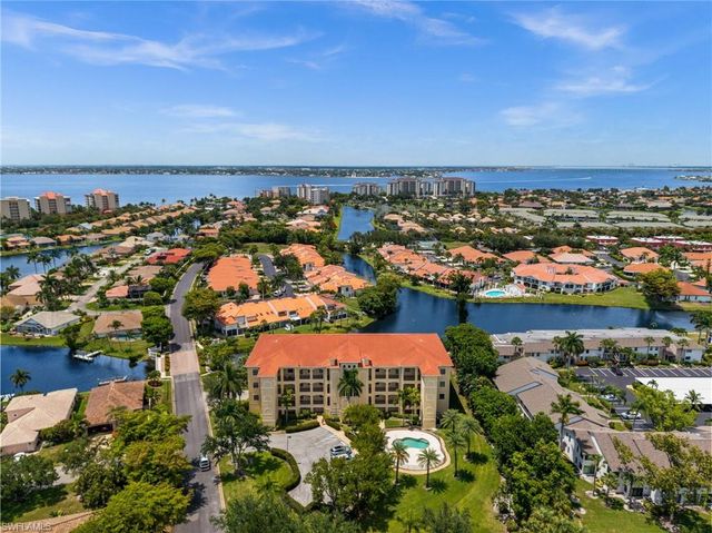 15121 Laguna DR 102, Fort Myers, FL 33908