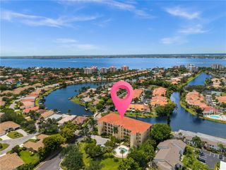 15121 Laguna DR 102, Fort Myers, FL 33908