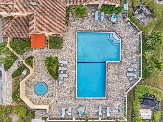 23156 Fountain View Drive D, Boca Raton, FL 33433