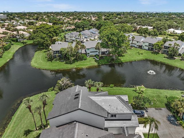 23156 Fountain View Drive D, Boca Raton, FL 33433