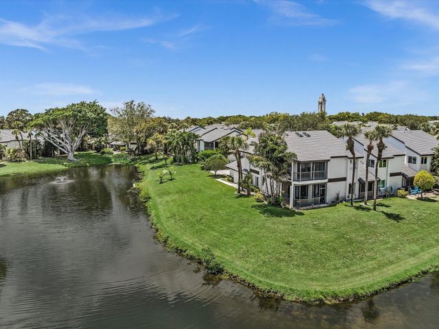 23156 Fountain View Drive D, Boca Raton, FL 33433