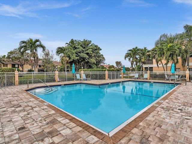 23156 Fountain View Drive D, Boca Raton, FL 33433
