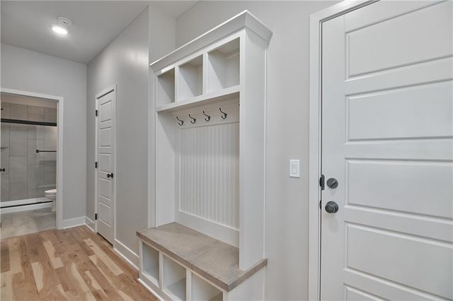 6009 Arapahoe Street, Shawnee, KS 66226