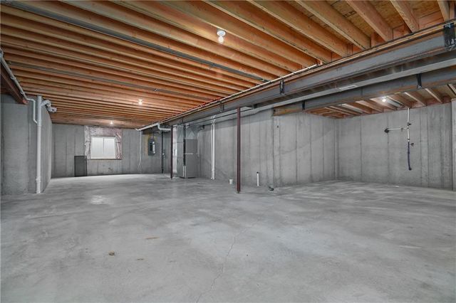 6009 Arapahoe Street, Shawnee, KS 66226