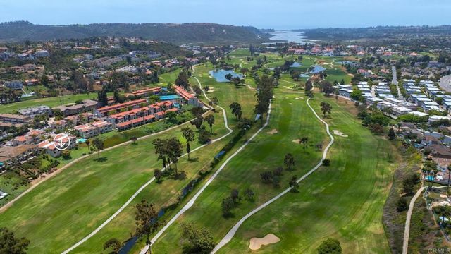 2532 Navarra Drive A, Carlsbad, CA 92009