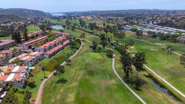 2532 Navarra Drive A, Carlsbad, CA 92009