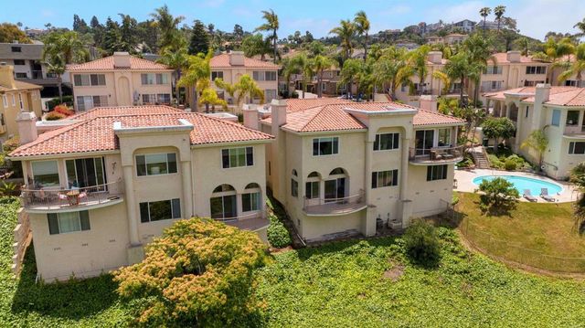 2532 Navarra Drive A, Carlsbad, CA 92009