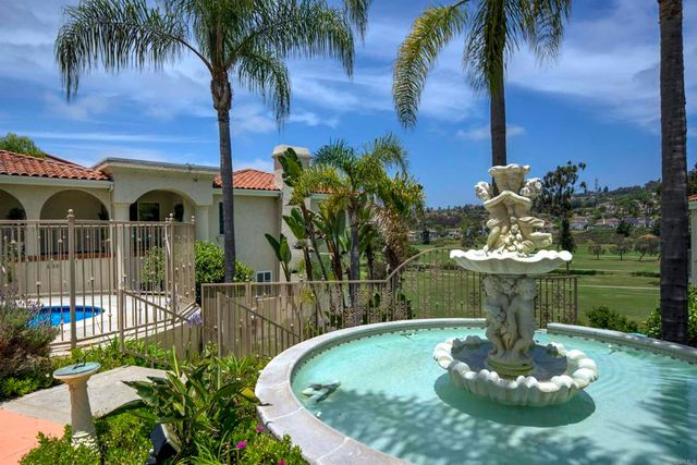 2532 Navarra Drive A, Carlsbad, CA 92009