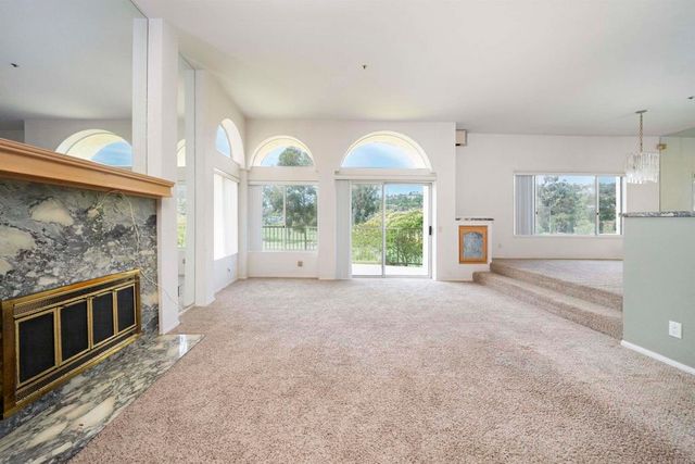 2532 Navarra Drive A, Carlsbad, CA 92009