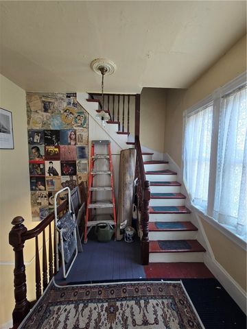 73 Beacon Avenue, Providence, RI 02903