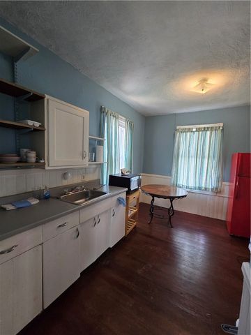 73 Beacon Avenue, Providence, RI 02903
