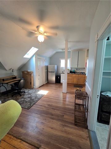 73 Beacon Avenue, Providence, RI 02903