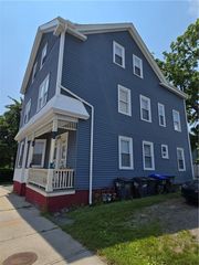 73 Beacon Avenue, Providence, RI 02903