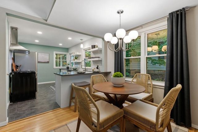 3424 Abbott Avenue N, Robbinsdale, MN 55422