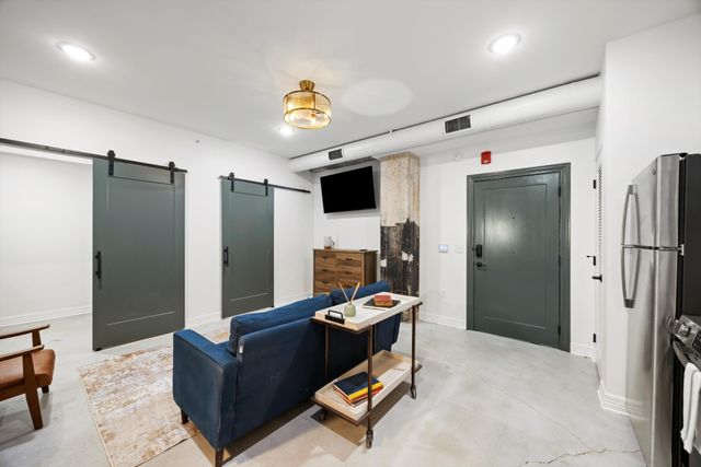 117 E 7th St Apt 507C, Chattanooga, TN 37402