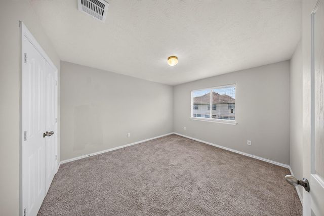 11515 Champions Green Drive, Houston, TX 77066