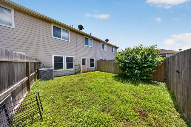 11515 Champions Green Drive, Houston, TX 77066
